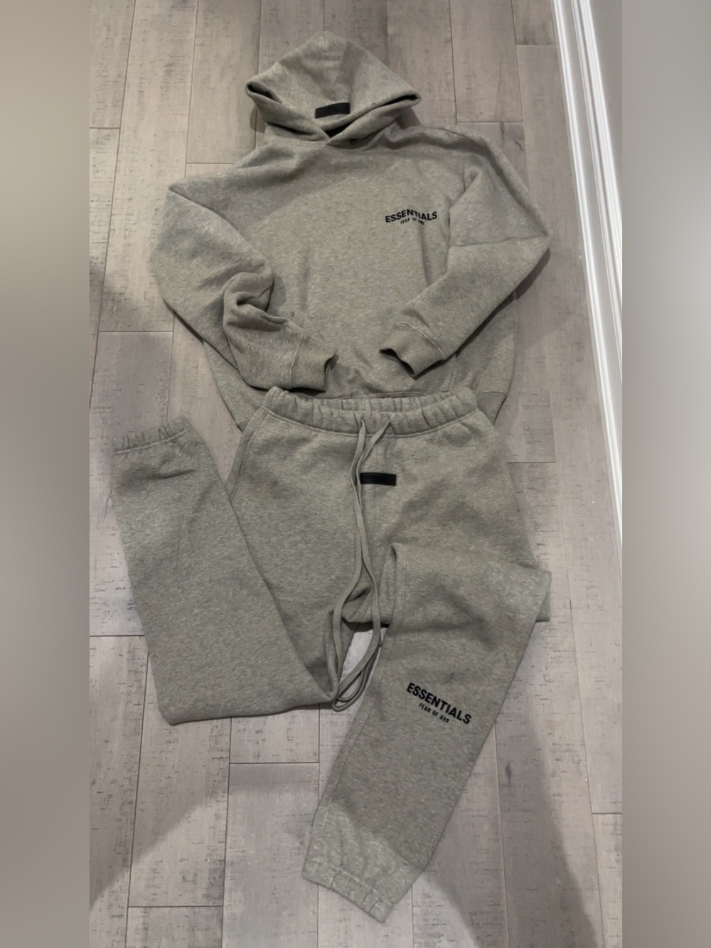 Essentials fear of god ss22 tracksuit ~ used like new